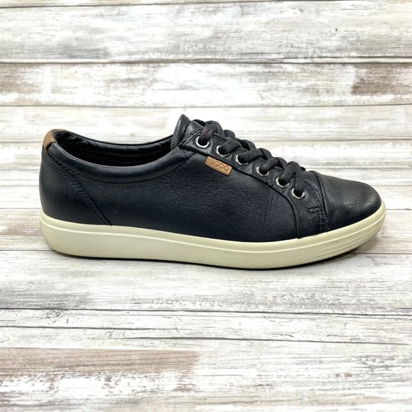 Ecco | Shoes | Ecco Soft 7 Womens Sz 39 885 Us Danish Design Black Leather  Casual Sneakers | Poshmark
